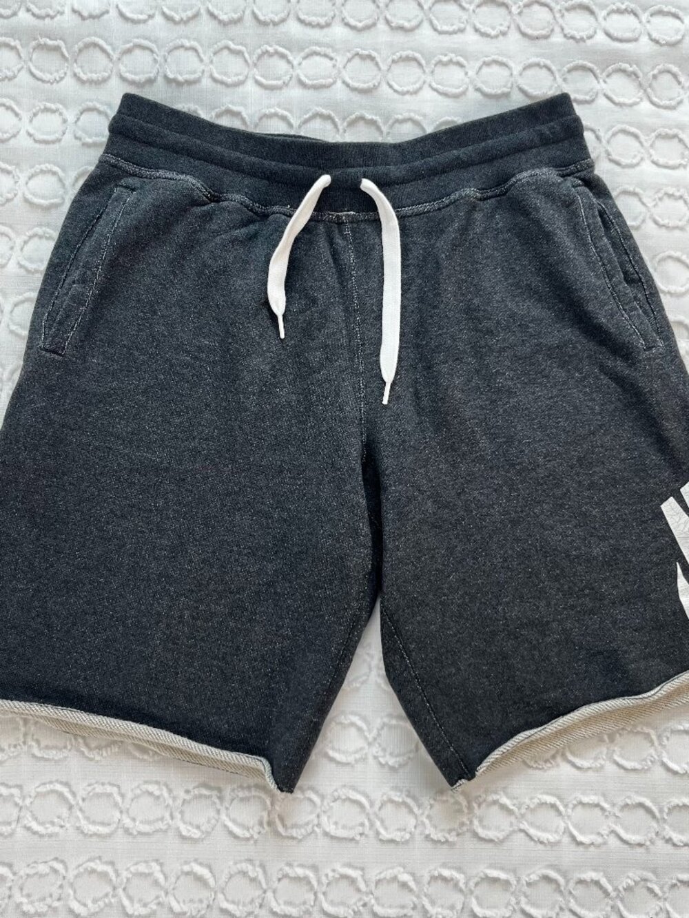 Nike Sweat Shorts Men's XL Grey Distressed NWT Fitness Athletic Sports